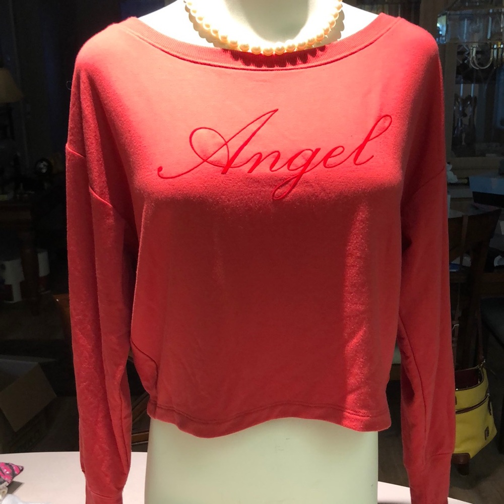 VS red sweatshirt Crop top/NWOT